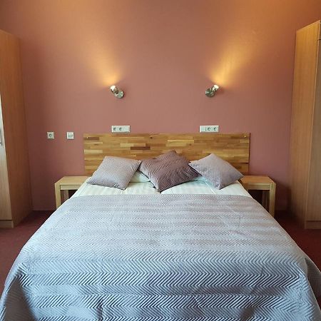 Hotel De Wilde Kriek Valkenburg aan de Geul ภายนอก รูปภาพ